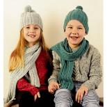 AY 1541 Beanie and Scarf